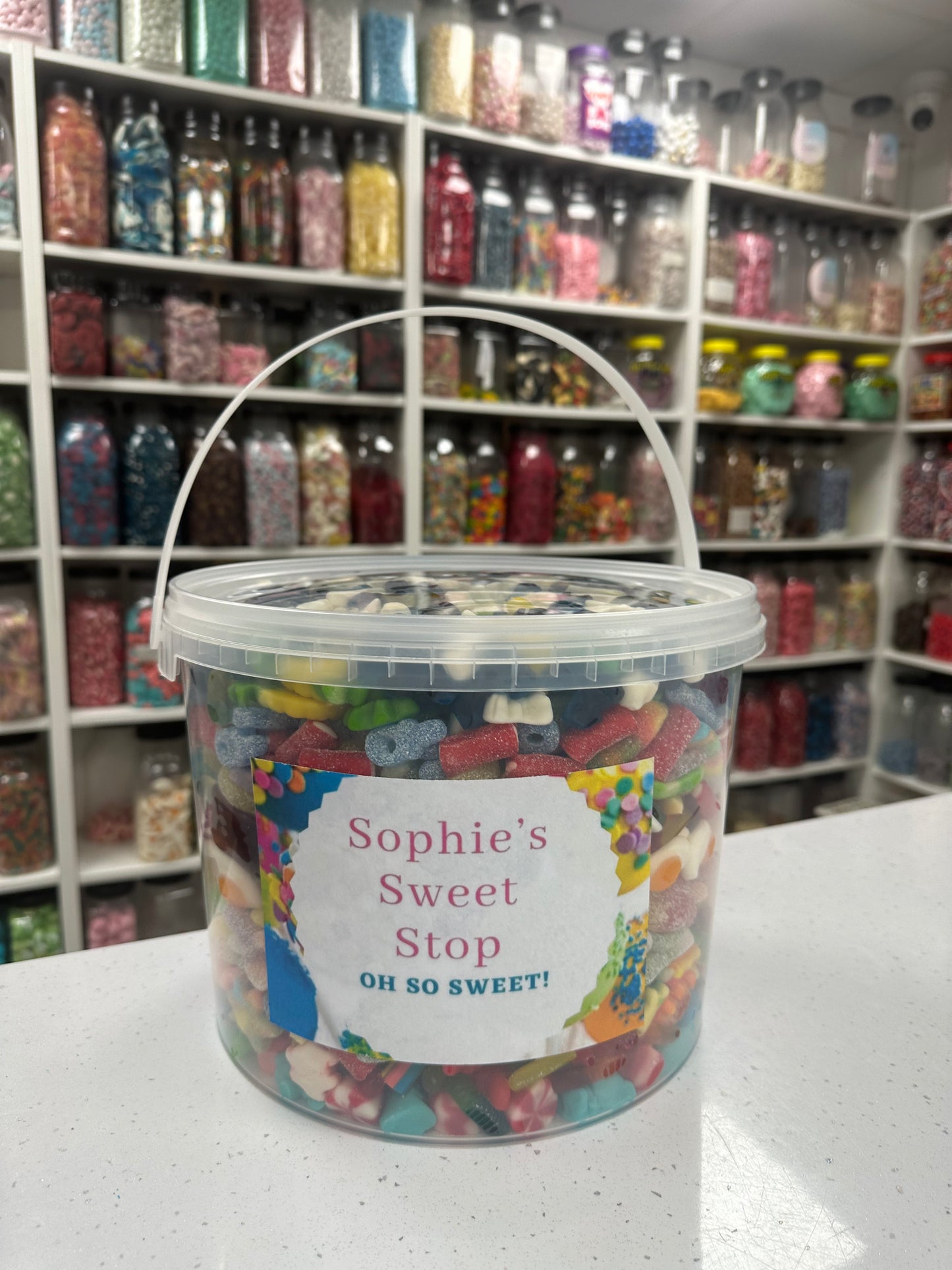 10kg sweet bucket filled with your favourites